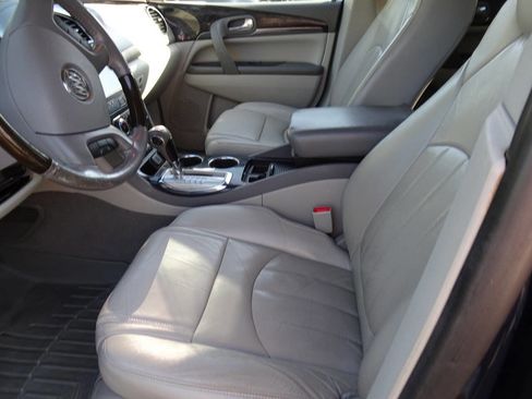 Used 2015 Buick Enclave Leather image 29