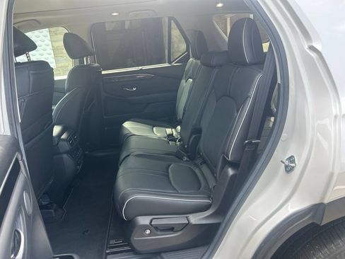 Certified 2025 Honda Pilot Elite image 15