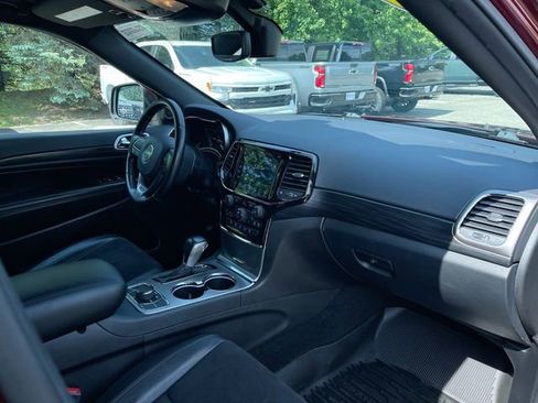 Used 2021 Jeep Grand Cherokee Altitude AWD/4WD image 28
