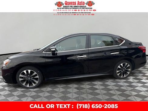 Used 2019 Nissan Sentra SR image 3