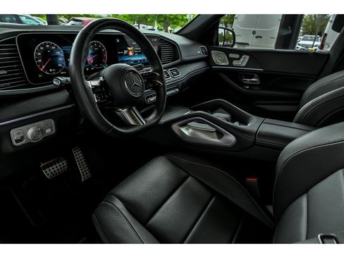 Certified 2025 Mercedes-Benz GLS 450 4MATIC image 10