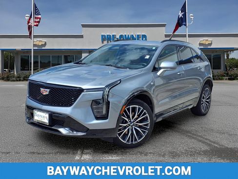 Used 2024 Cadillac XT4 Sport FWD image 1
