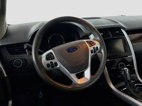 Used 2014 Ford Edge Limited w/ Equipment Group 301A FWD image 18