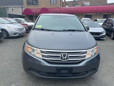 Used 2012 Honda Odyssey LX image 2