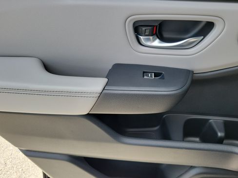 Certified 2024 Honda Pilot EX-L image 17