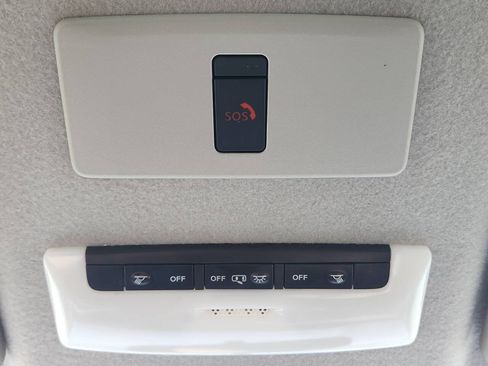 Used 2024 Nissan Kicks SV FWD image 22