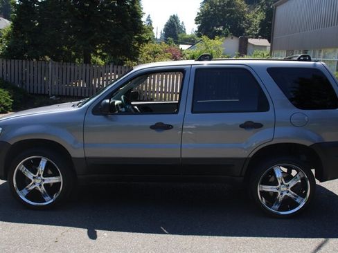 Used 2007 Ford Escape XLT AWD/4WD image 12