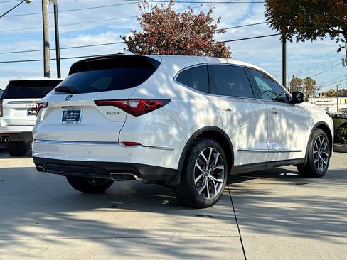 Used 2023 Acura MDX FWD w/ Technology Package image 7