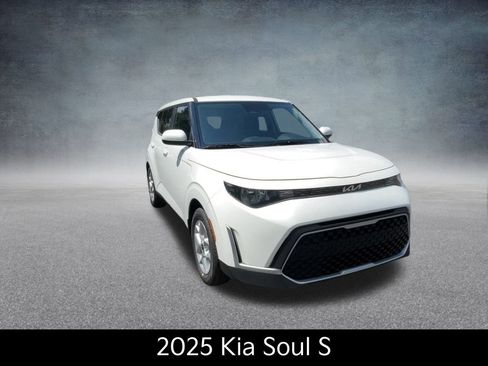 New 2025 Kia Soul S image 4