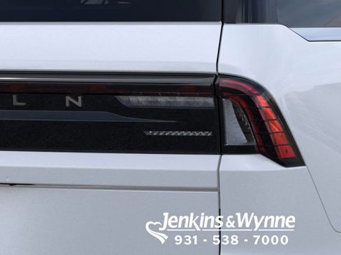 New 2026 Lincoln Navigator Black Label AWD/4WD image 21