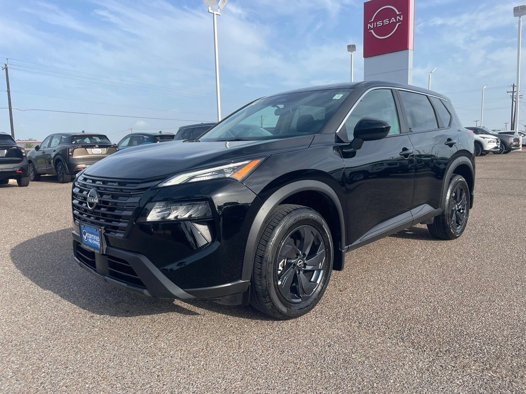 Certified 2026 Nissan Rogue SV FWD image 3