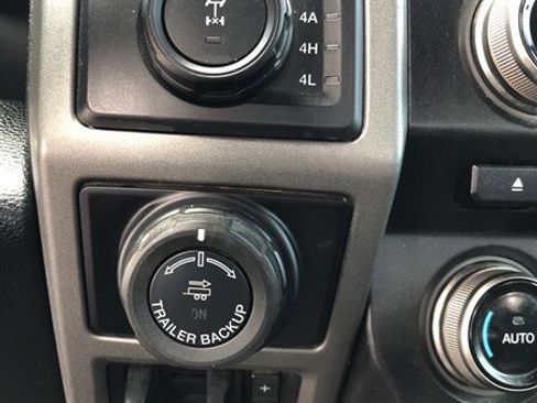 Used 2017 Ford F150 Raptor w/ Equipment Group 802A Luxury AWD/4WD image 16