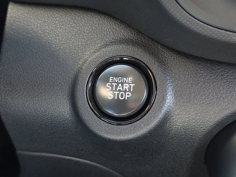 Certified 2023 Hyundai Venue Limited image 10