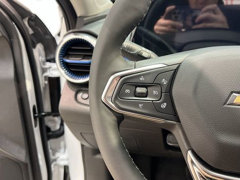 New 2025 Chevrolet Trax LT w/ Driver Confidence Package image 29