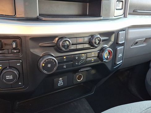 Used 2025 Ford F250 XLT AWD/4WD image 16