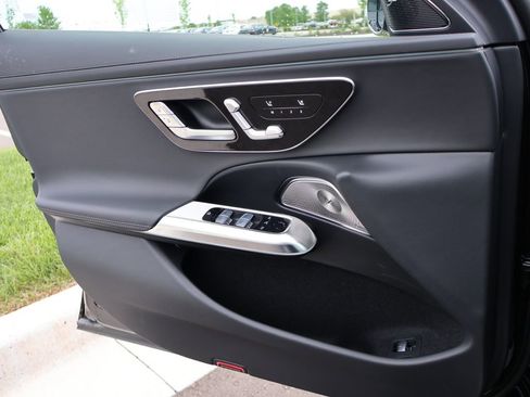 New 2026 Mercedes-Benz E 53 AMG e 4MATIC Sedan image 43