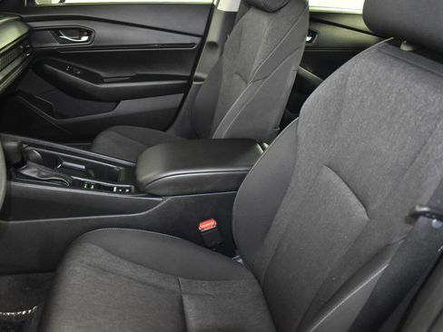 Certified 2024 Honda Accord EX image 38