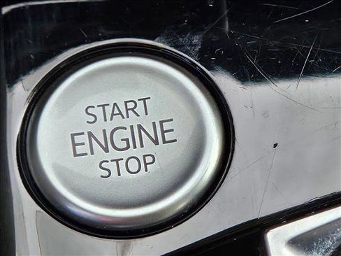 Used 2024 Volkswagen Taos S image 14