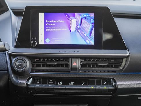 Used 2023 Toyota Prius XLE image 14