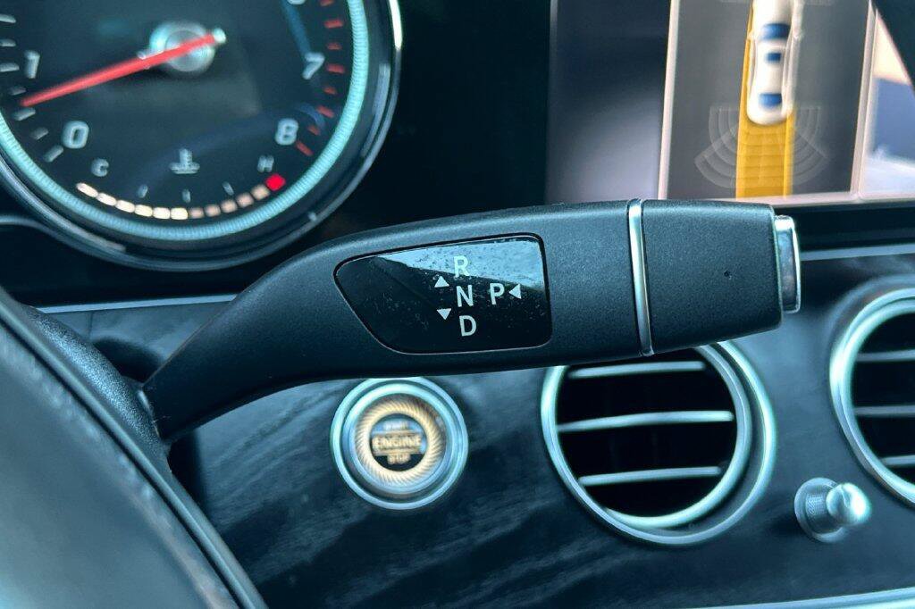 Used 2018 Mercedes-Benz E 300 w/ Premium 1 Package image 20