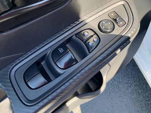 Used 2024 Nissan Versa S w/ S Plus Package FWD image 20