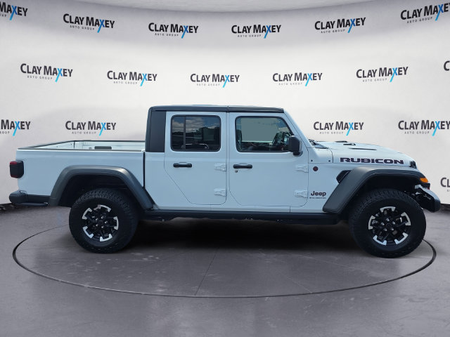 Used 2026 Jeep Gladiator Rubicon w/ Steel Power Dome Hood Package AWD/4WD image 6