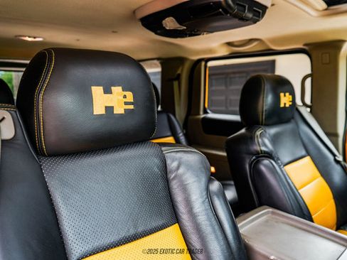 Used 2003 HUMMER H2 w/ Preferred Equipment Group image 62