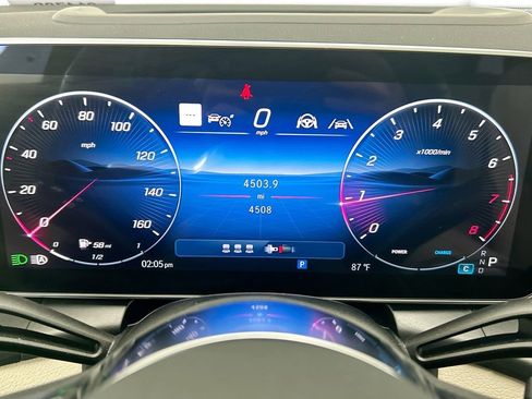 Certified 2026 Mercedes-Benz GLC 300 4MATIC image 33