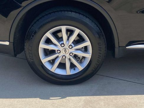 Used 2024 Dodge Durango SXT RWD image 11