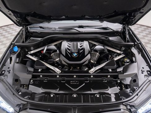 Certified 2022 BMW X6 M50i w/ Executive Package image 37