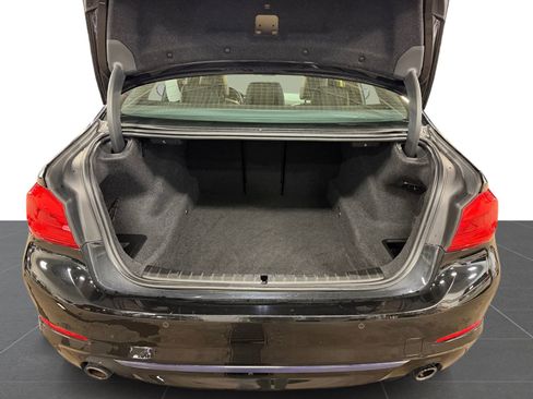 Used 2018 BMW 530i xDrive w/ Premium Package AWD/4WD image 26
