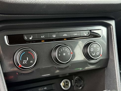 Used 2022 Volkswagen Tiguan S AWD/4WD image 13