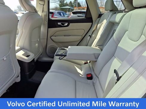 Certified 2023 Volvo XC60 T8 Plus image 10
