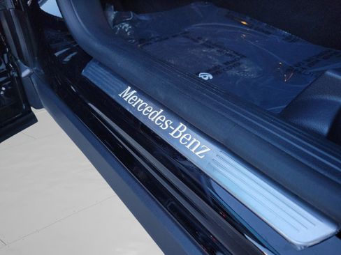 Certified 2025 Mercedes-Benz GLA 250 image 24