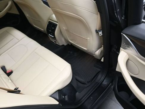 Used 2022 BMW X3 xDrive30i w/ Convenience Package AWD/4WD image 41