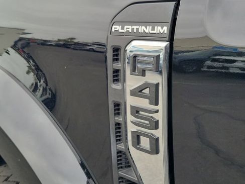 Certified 2023 Ford F450 Platinum w/ FX4 Off-Road Package AWD/4WD image 29