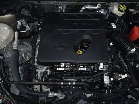 Used 2020 Ford Escape SEL FWD image 30