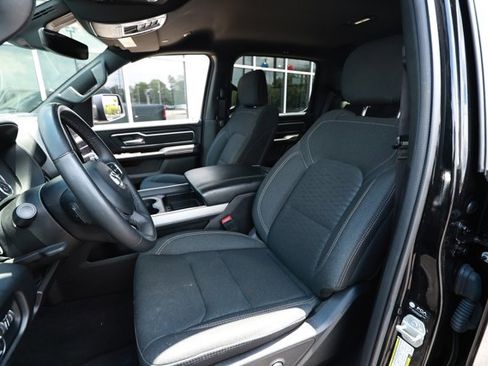 Certified 2025 RAM 1500 Big Horn AWD/4WD image 23
