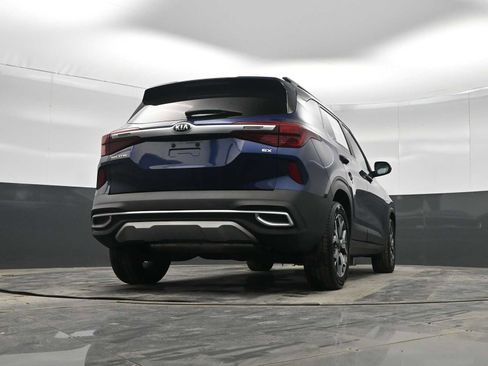 Used 2021 Kia Seltos EX image 34