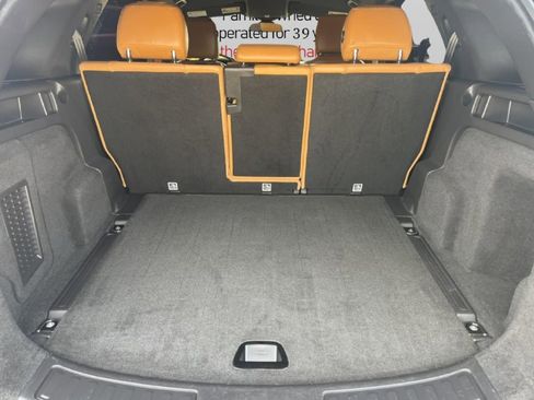 Used 2018 Land Rover Discovery Sport HSE Luxury image 41