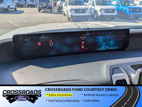 New 2025 Ford Expedition Max Active image 20