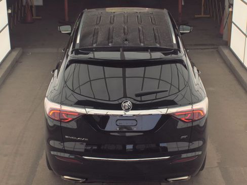 Used 2023 Buick Enclave Essence w/ Sport Touring Edition FWD image 6