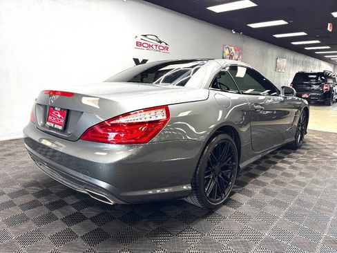 Used 2016 Mercedes-Benz SL 550 image 22