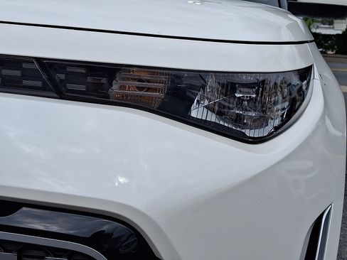 Used 2024 Kia Soul EX FWD image 10