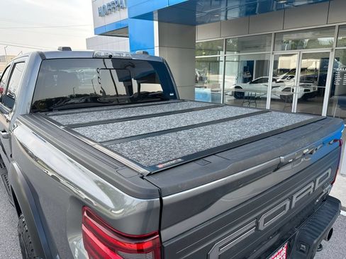 Used 2025 Ford F150 Raptor AWD/4WD image 9