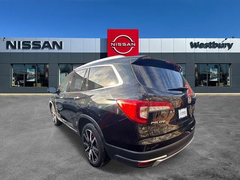 Used 2022 Honda Pilot Touring image 5