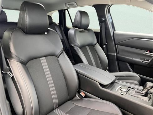 Used 2025 MAZDA CX-50 AWD 2.5 S w/ Select Package image 12