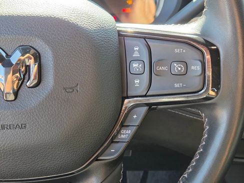 Used 2024 RAM 2500 Limited AWD/4WD image 28