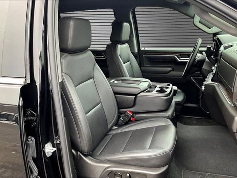 Used 2025 GMC Sierra 1500 SLT image 21