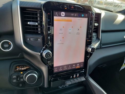 New 2025 RAM 1500 Big Horn image 6